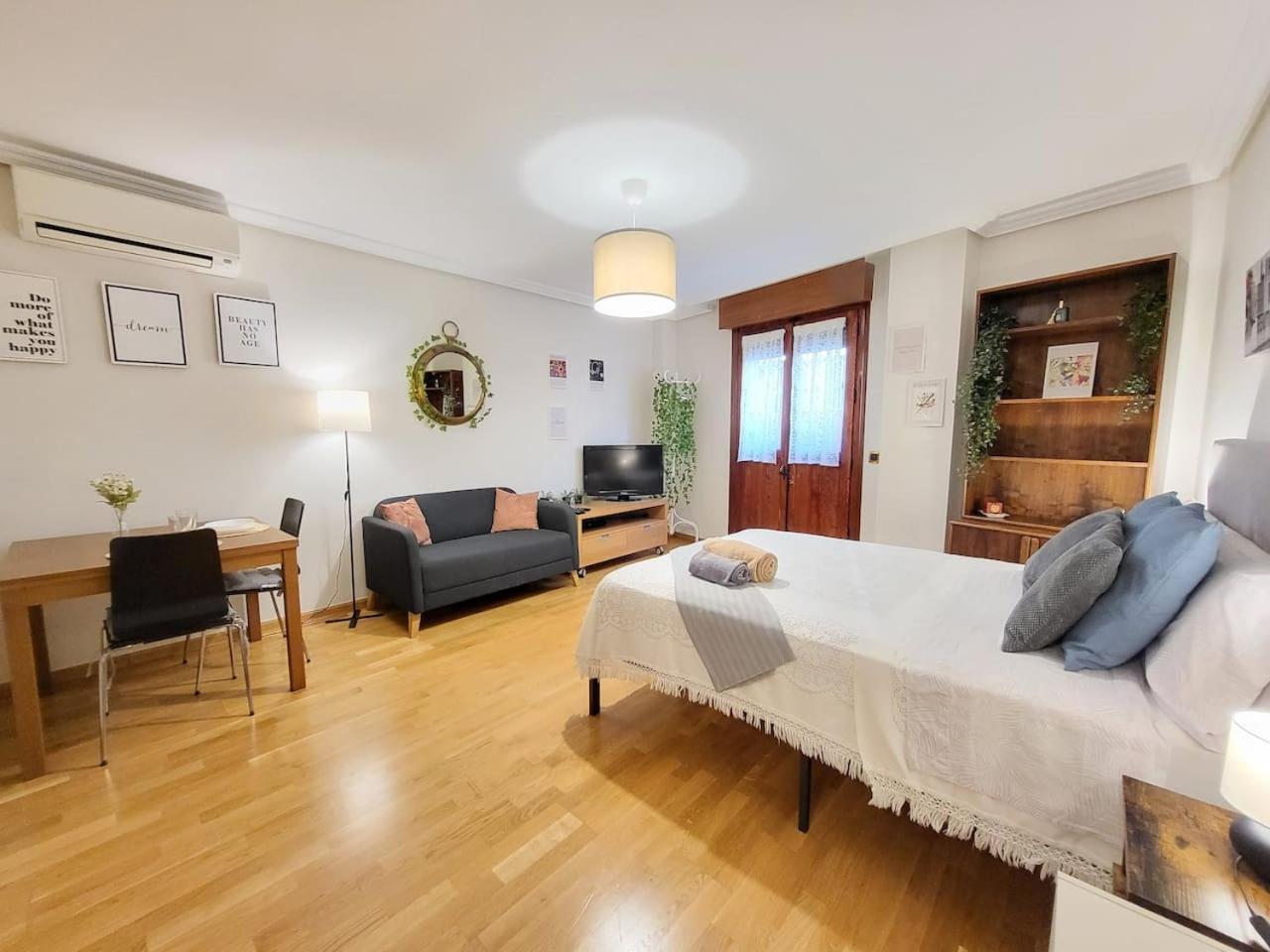 Apartamento Plaza Espana Gran Via Centro Apartman Madrid Kültér fotó